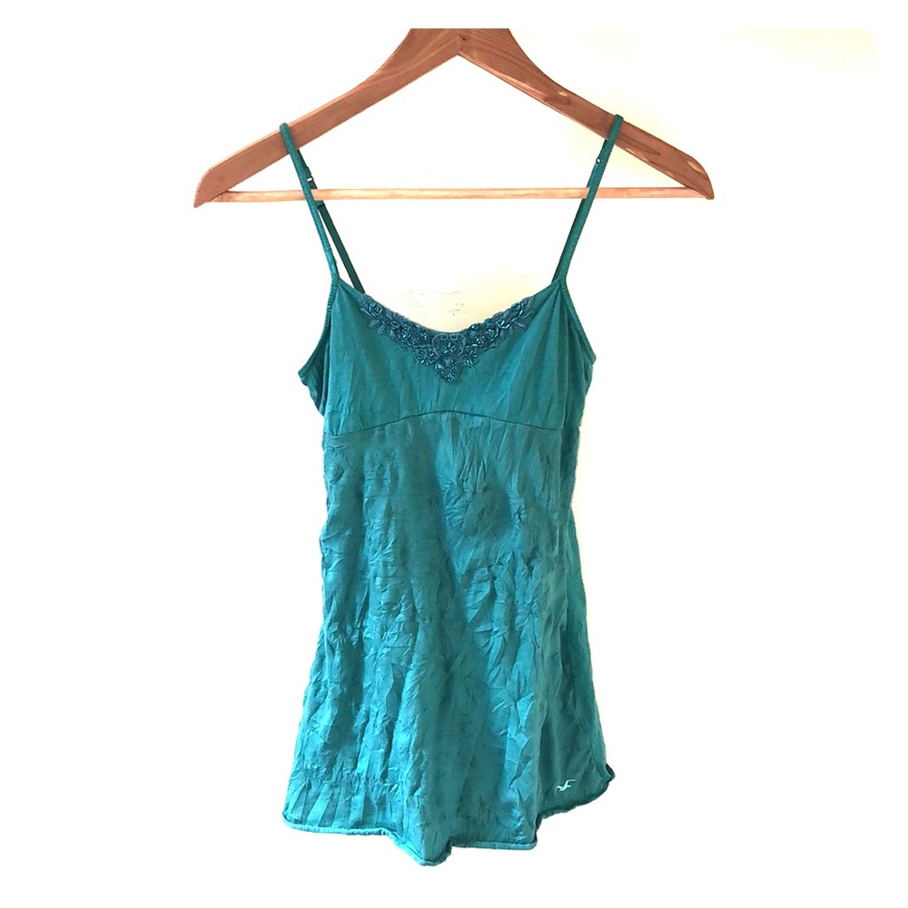 Small turquoise Hollister tank